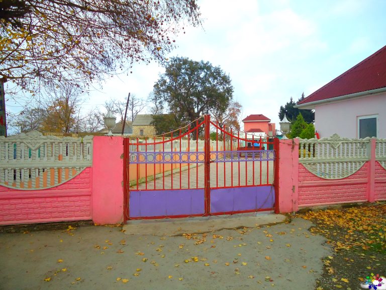 Uch qardash Uch qardash